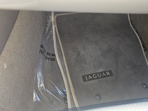 Used 2014 Jaguar XK Convertible RWD image 19