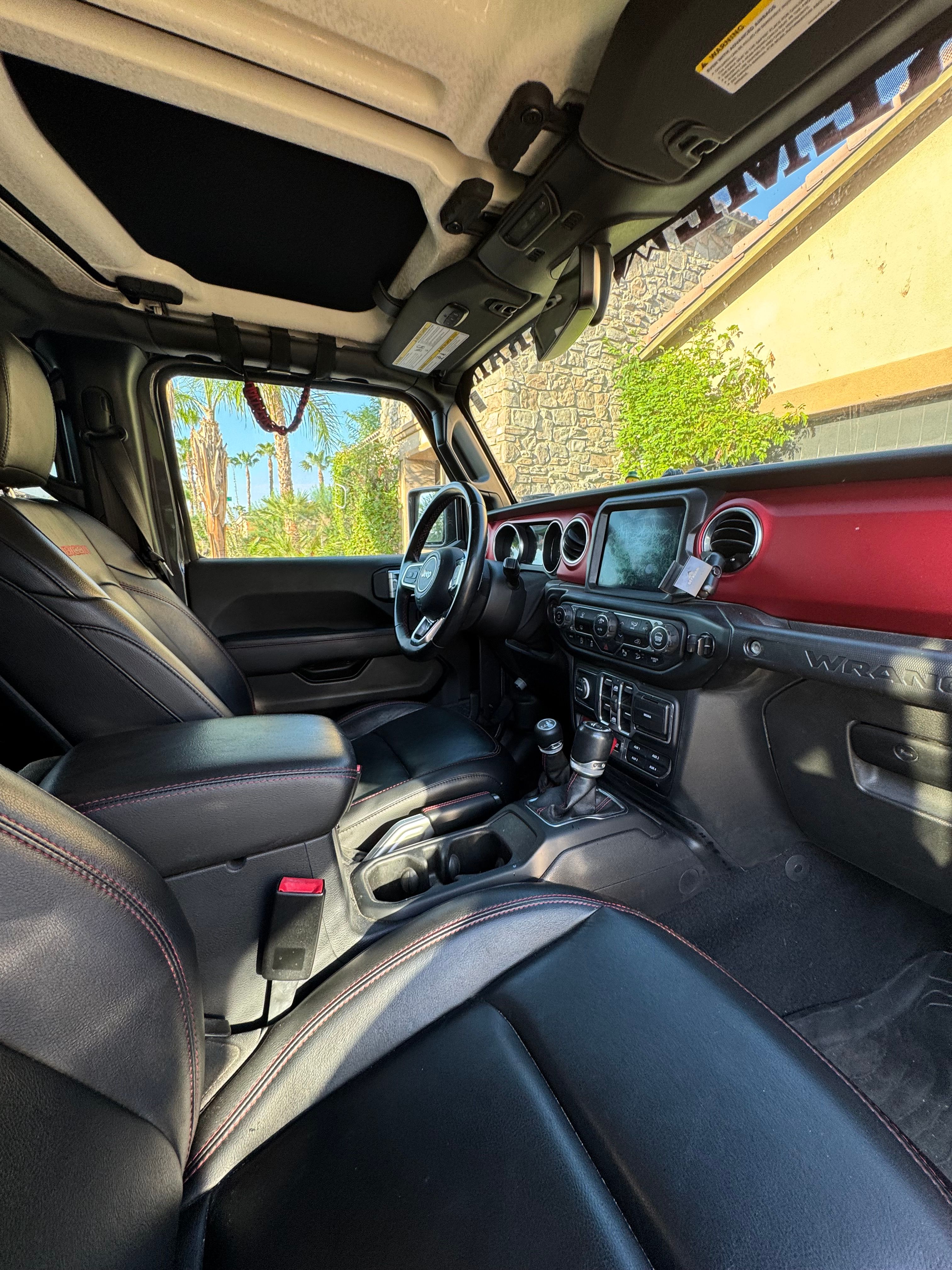 Used 2020 Jeep Wrangler Unlimited Rubicon AWD/4WD image 5