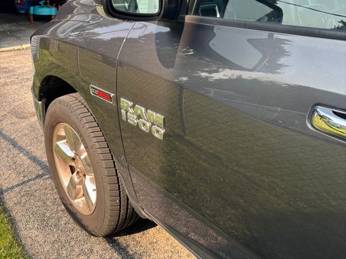 Used 2016 RAM 1500 Big Horn image 5