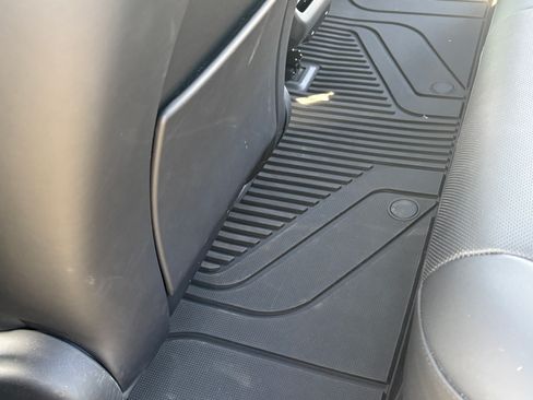 Used 2025 Tesla Model 3 Long Range image 8