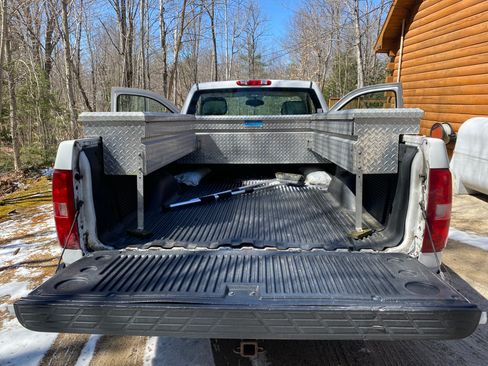 Used 2012 Chevrolet Silverado 1500 W/T RWD image 13