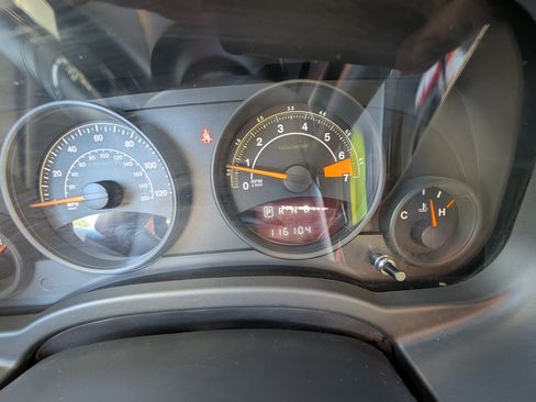 Used 2015 Jeep Compass Sport w/ Power Value Group image 21