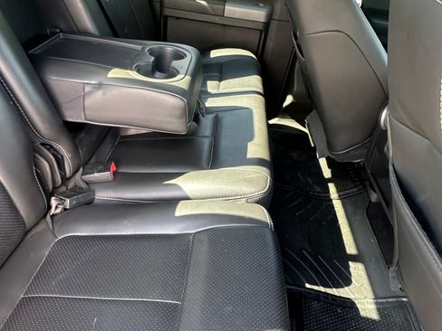 Used 2011 Ford F350 Lariat w/ Lariat Interior Pkg AWD/4WD image 16