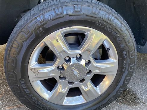 Used 2018 Chevrolet Silverado 2500 LTZ w/ Duramax Plus Package AWD/4WD image 27