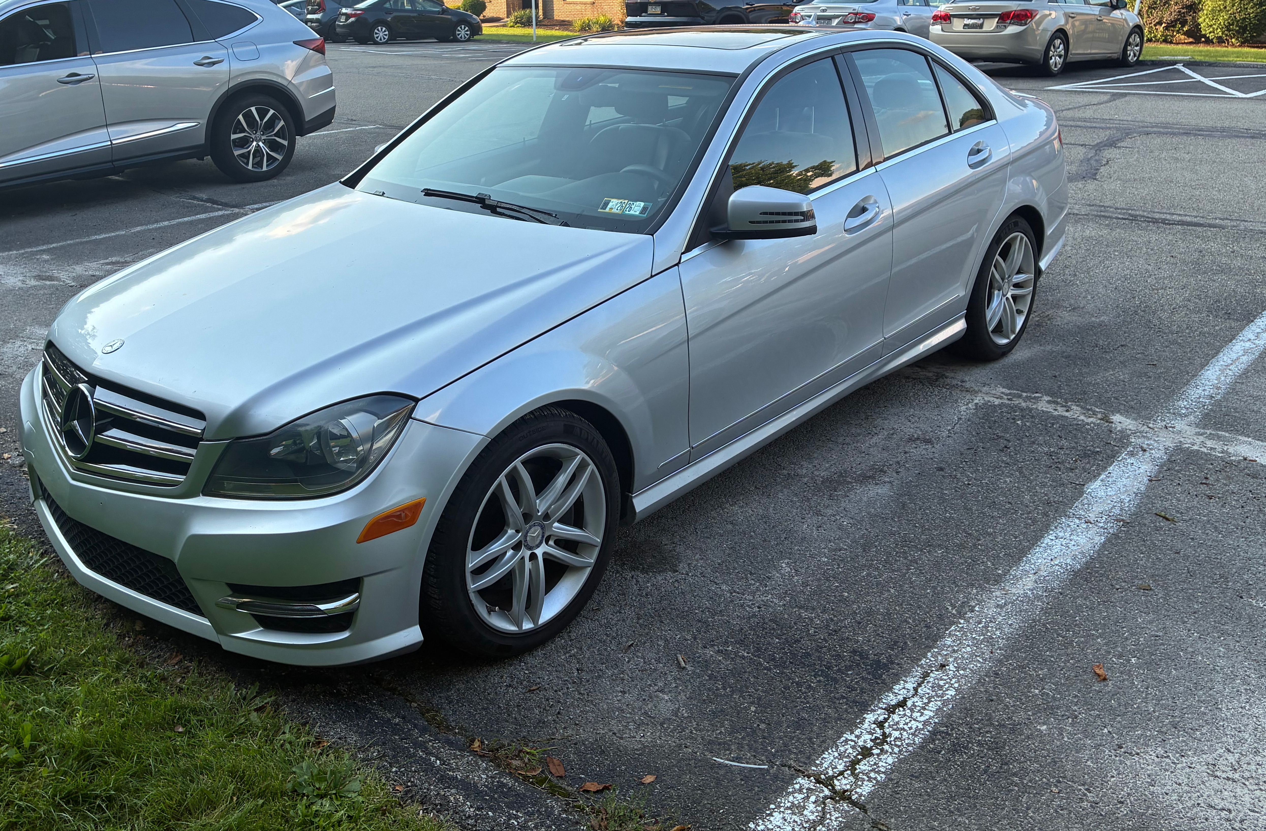 Used 2014 Mercedes-Benz C 300 4MATIC Sedan image 1