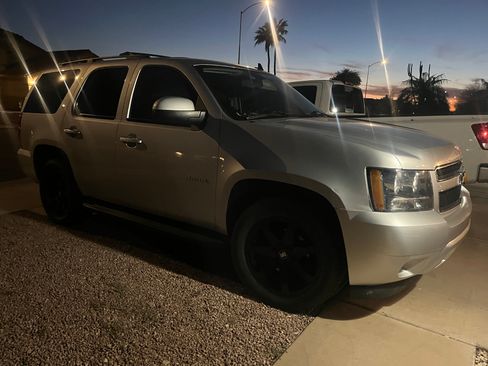 Used 2013 Chevrolet Tahoe LT image 8