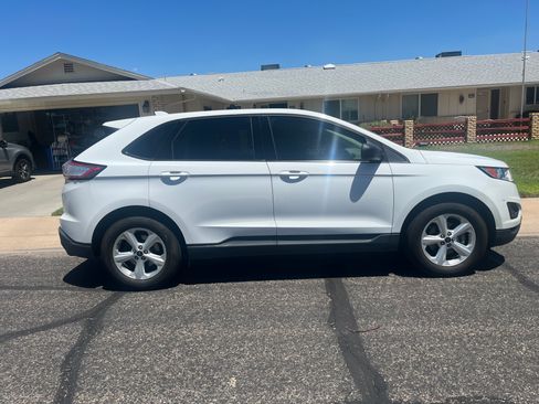 Used 2015 Ford Edge SE FWD image 11