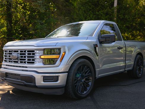 Used 2024 Ford F150 XL RWD image 9