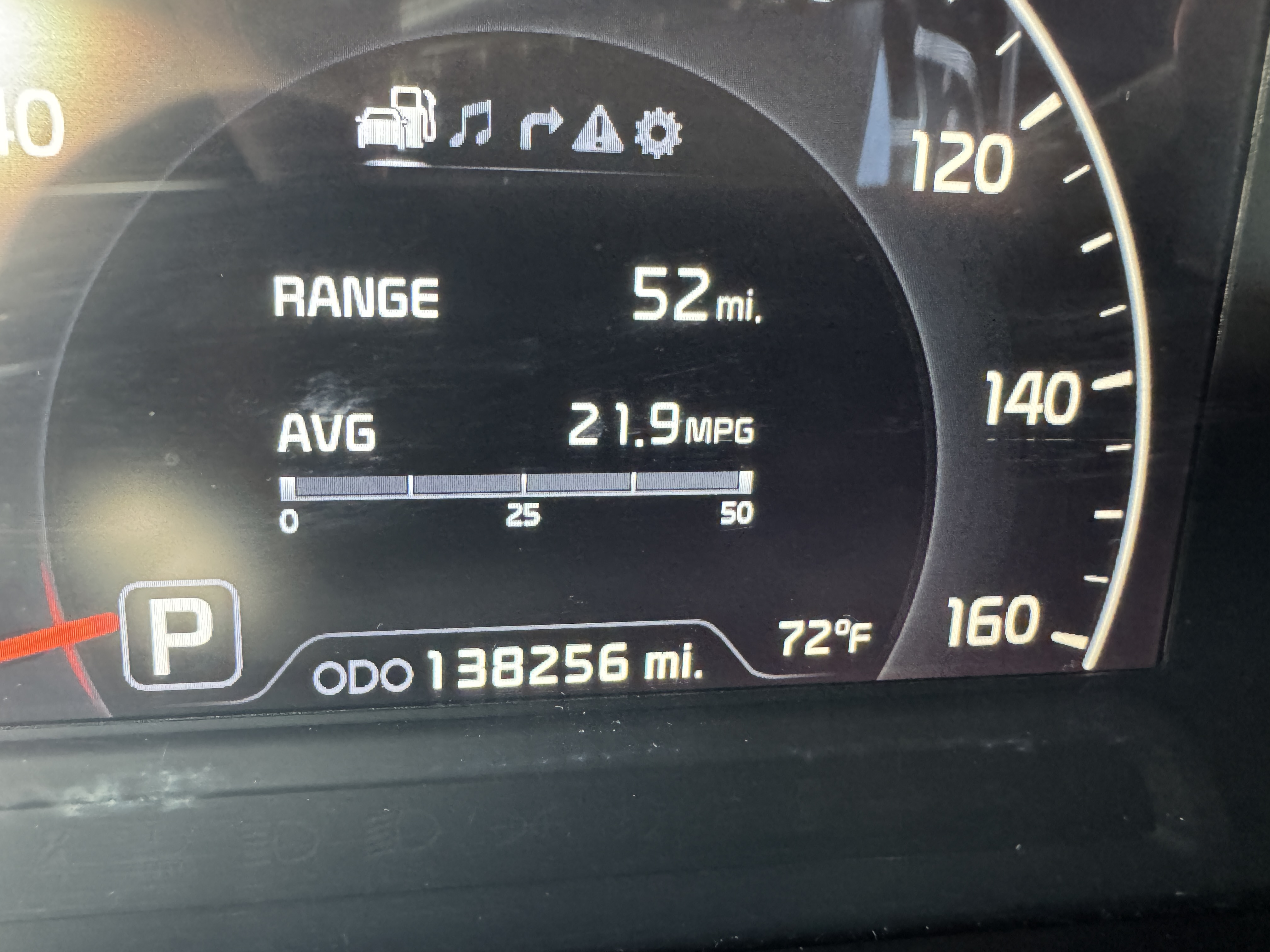 Used 2015 Kia Cadenza Premium w/ Luxury Package FWD image 6