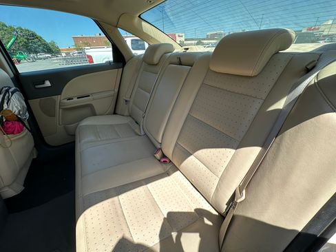 Used 2008 Mercury Sable Premier image 12