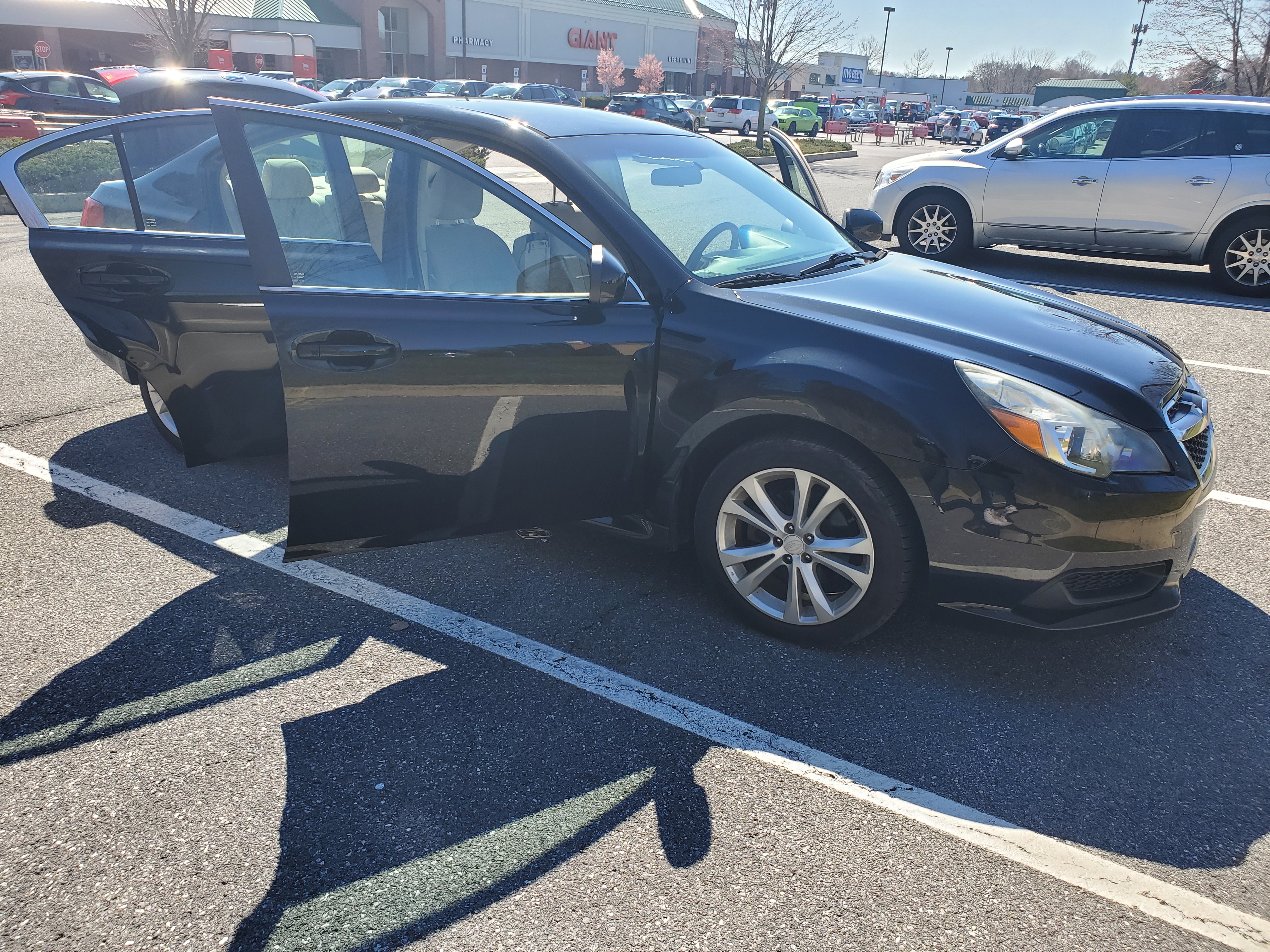 Used 2014 Subaru Legacy 2.5i Premium AWD/4WD image 25