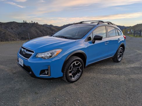 Used 2016 Subaru Crosstrek 2.0i image 9
