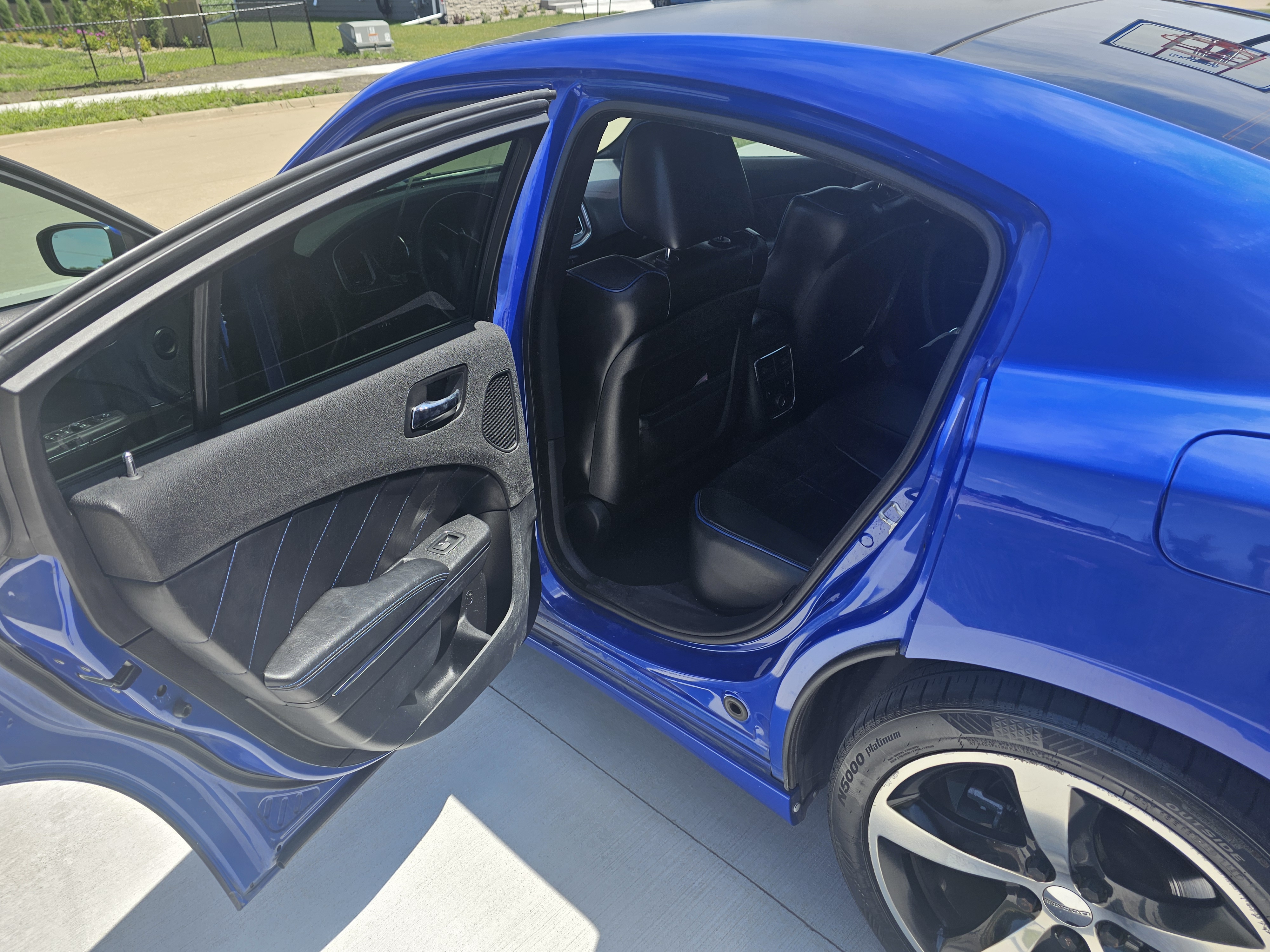 Used 2013 Dodge Charger R/T RWD image 11