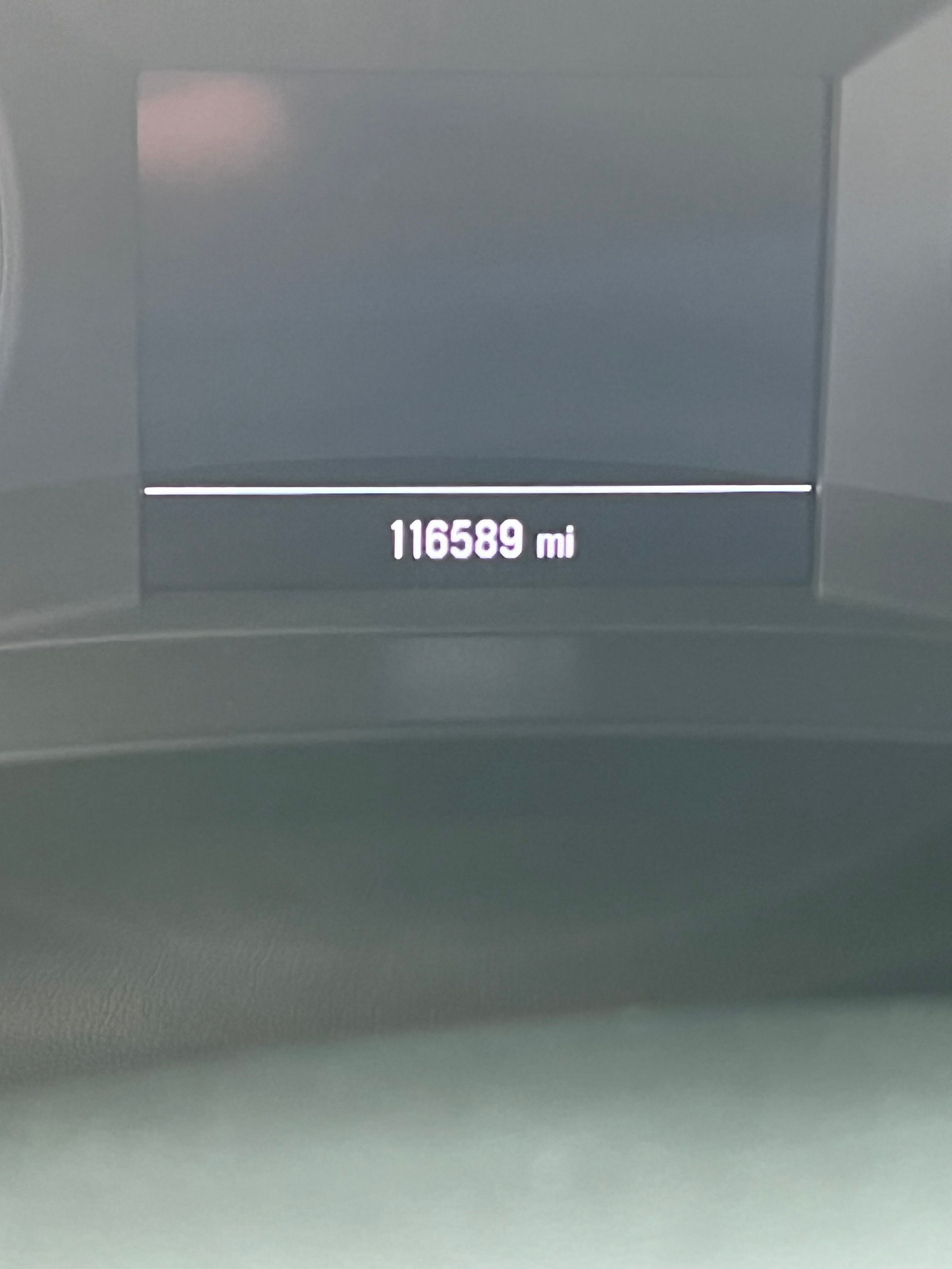 Used 2022 Chevrolet Malibu LT FWD image 17