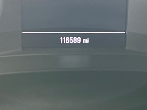 Used 2022 Chevrolet Malibu LT FWD image 17