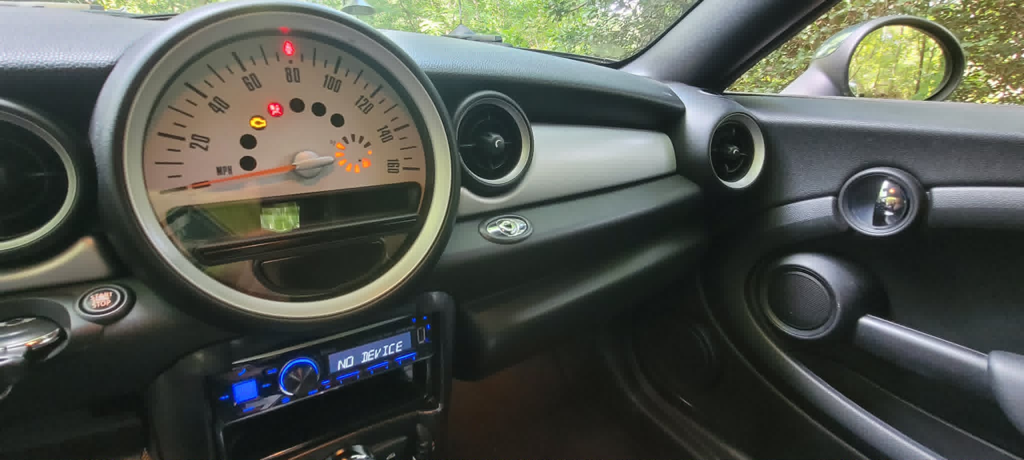 Used 2013 MINI Cooper Roadster FWD image 14