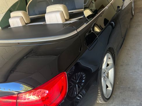 Used 2013 BMW 335i Convertible RWD image 6