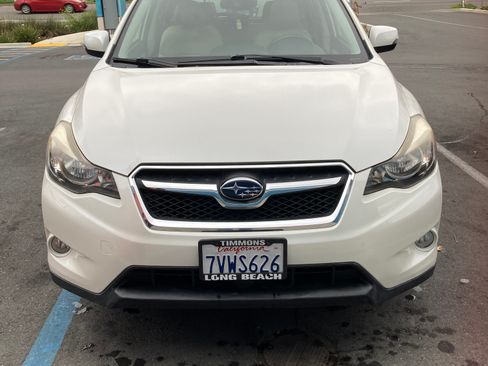 Used 2014 Subaru Crosstrek Touring image 1