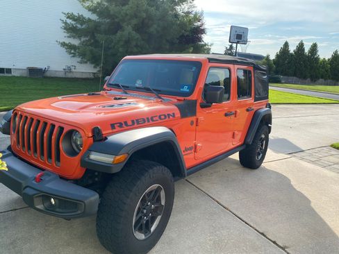 Used 2018 Jeep Wrangler Unlimited Rubicon AWD/4WD image 2