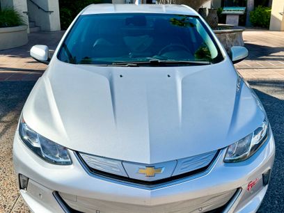 Used 2018 Chevrolet Volt Premier w/ Driver Confidence Package
