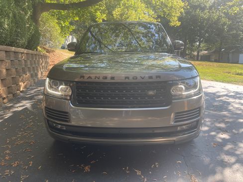 Used 2016 Land Rover Range Rover HSE image 6