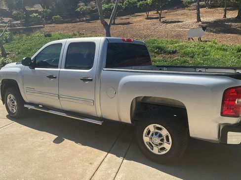 Used 2014 Chevrolet Silverado 2500 LT image 10