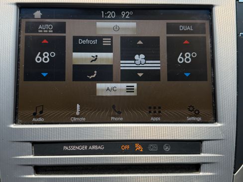 Used 2017 Lincoln MKZ Premiere FWD image 15