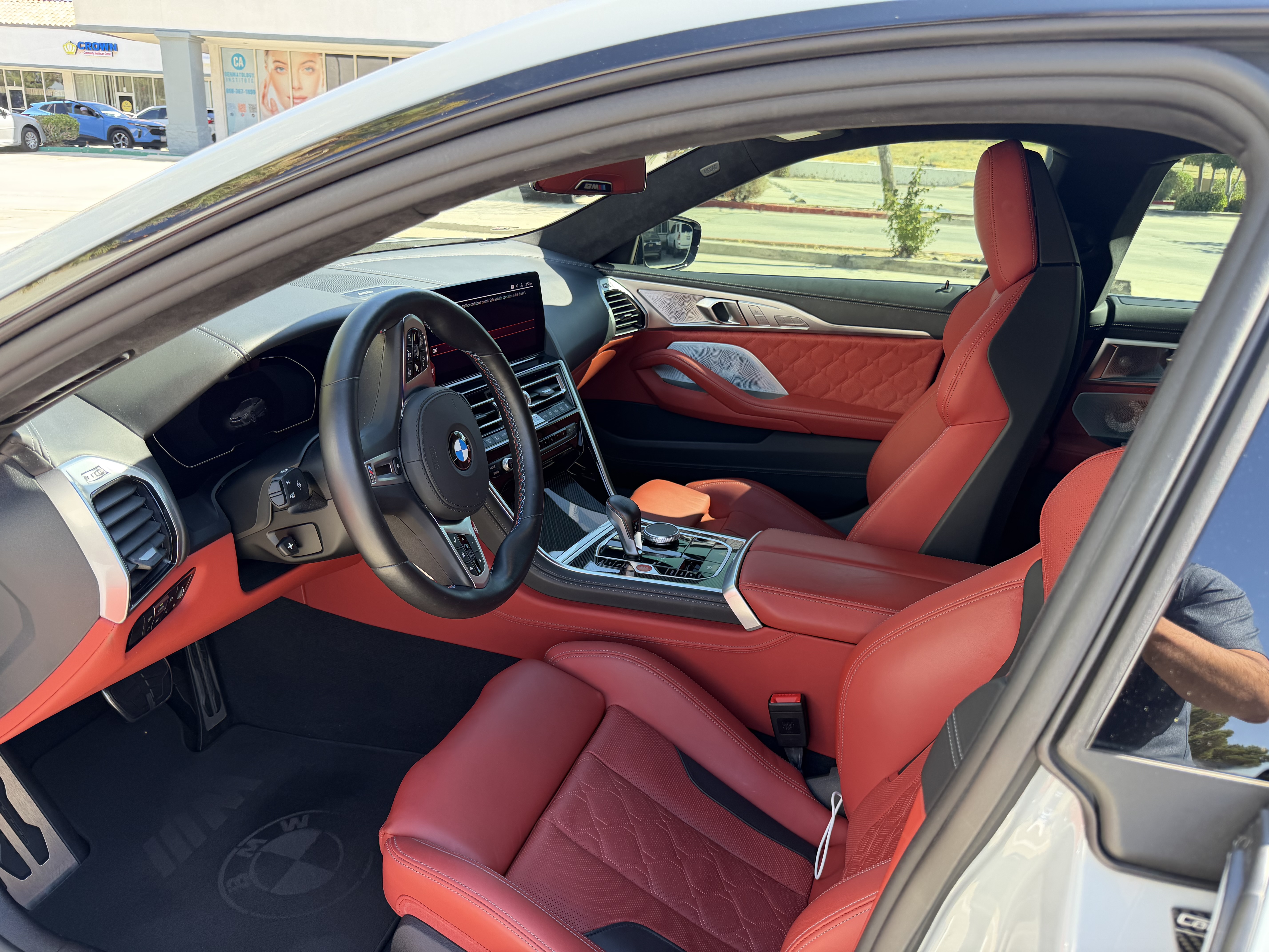 Used 2025 BMW M8 Competition AWD/4WD image 8