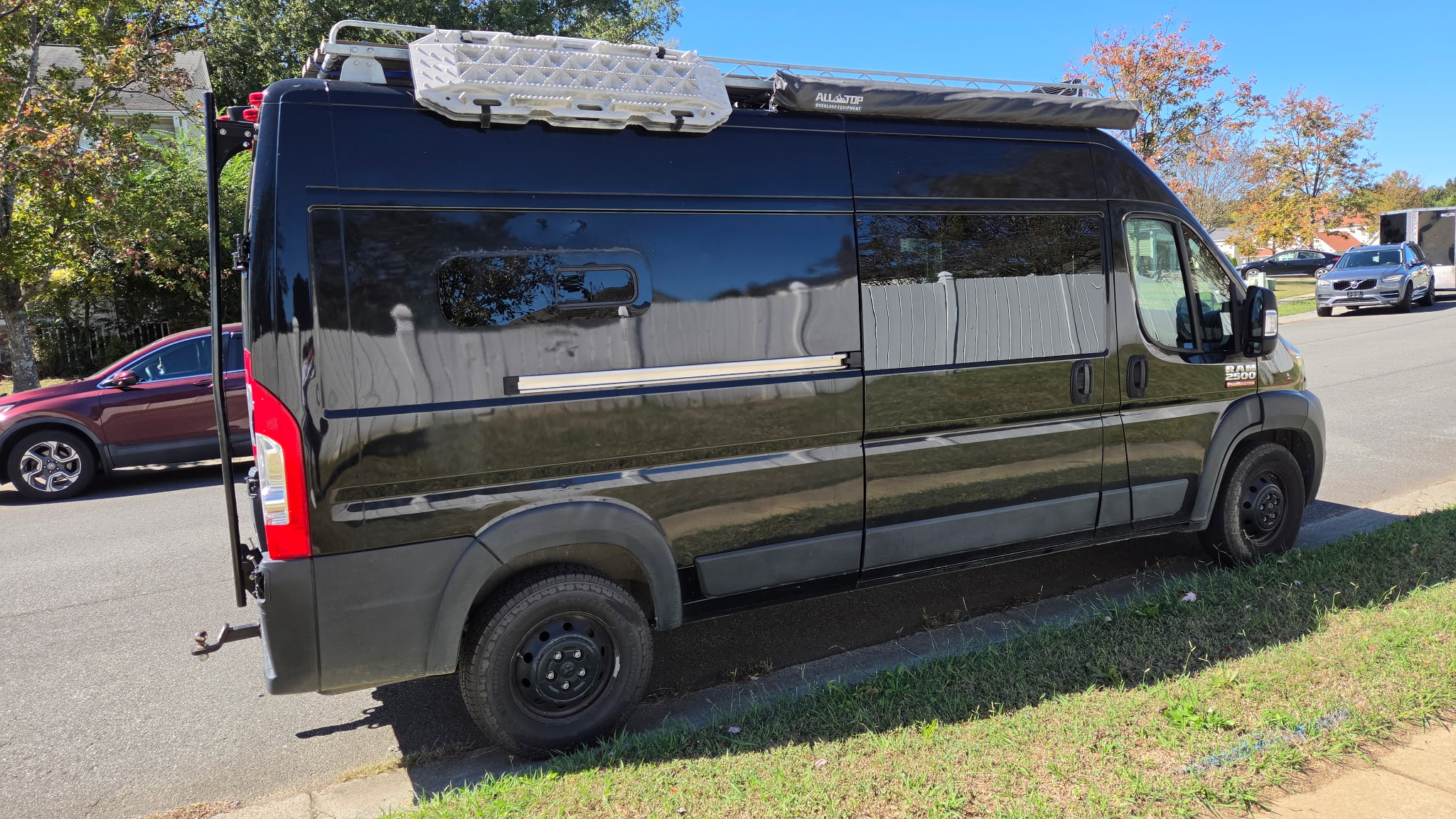 Used 2021 RAM ProMaster 2500 FWD image 2