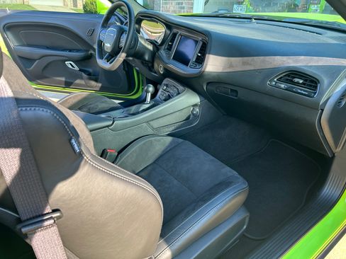 Used 2023 Dodge Challenger R/T w/ Plus Package image 22