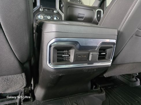 Used 2022 GMC Sierra 1500 SLT image 19