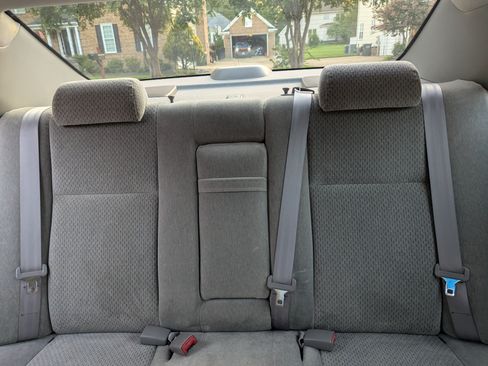 Used 2003 Toyota Camry LE FWD image 28