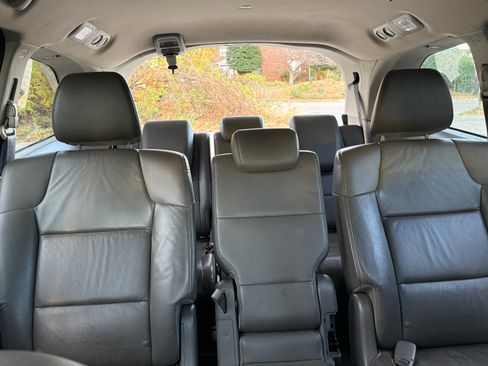 Used 2011 Honda Odyssey EX-L image 8
