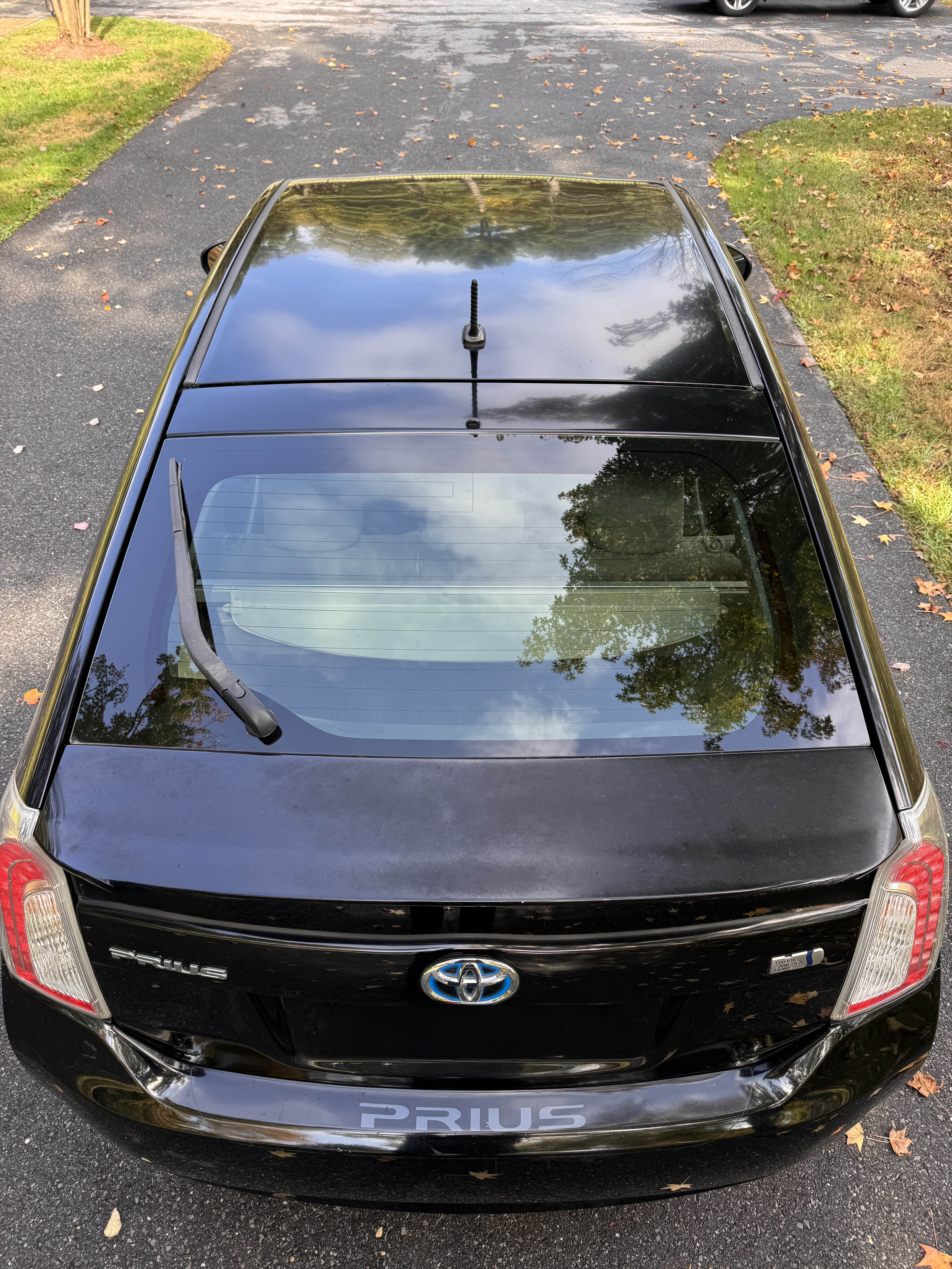 Used 2012 Toyota Prius Two FWD image 6
