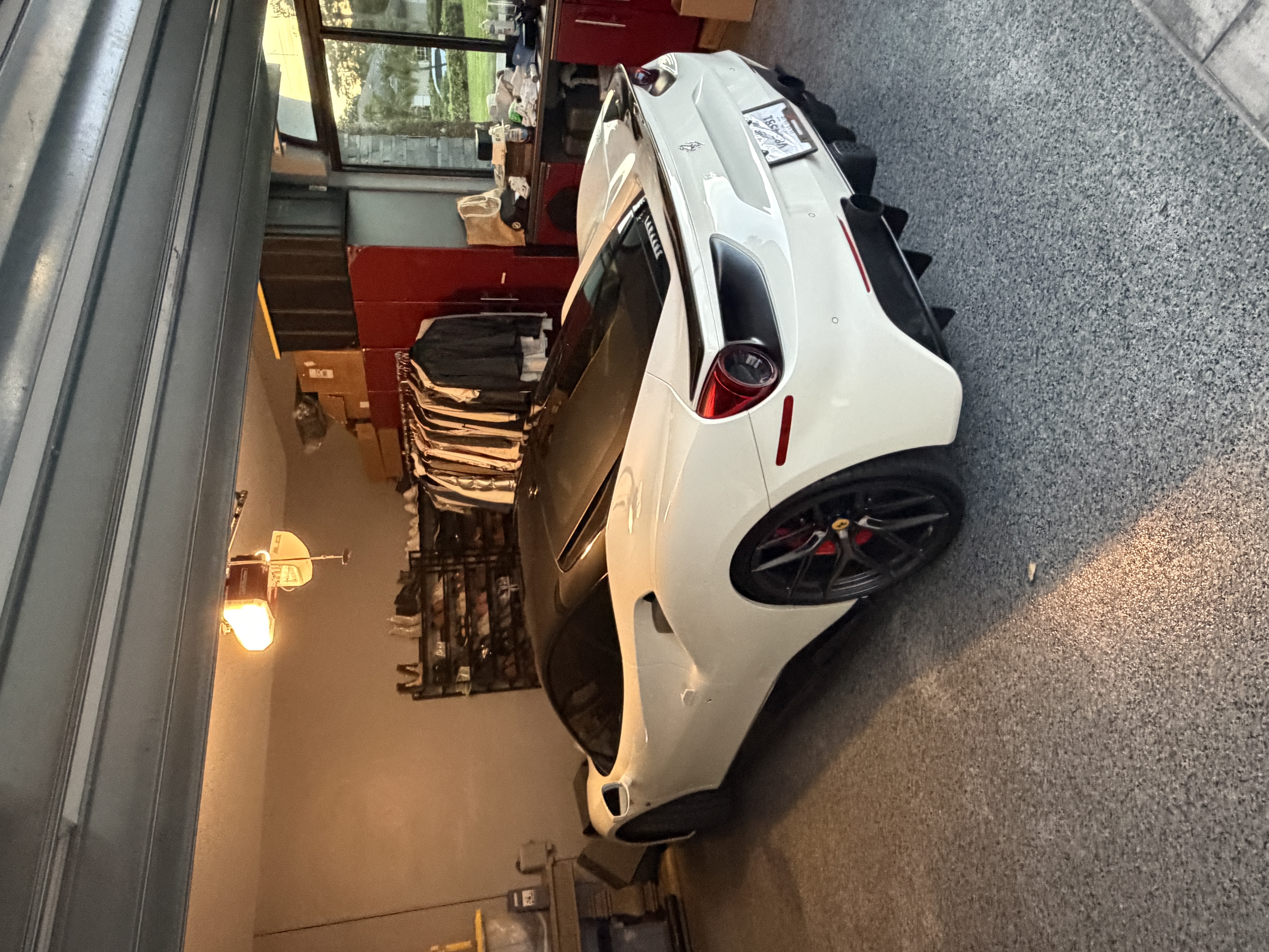 Used 2018 Ferrari 488 GTB RWD image 14