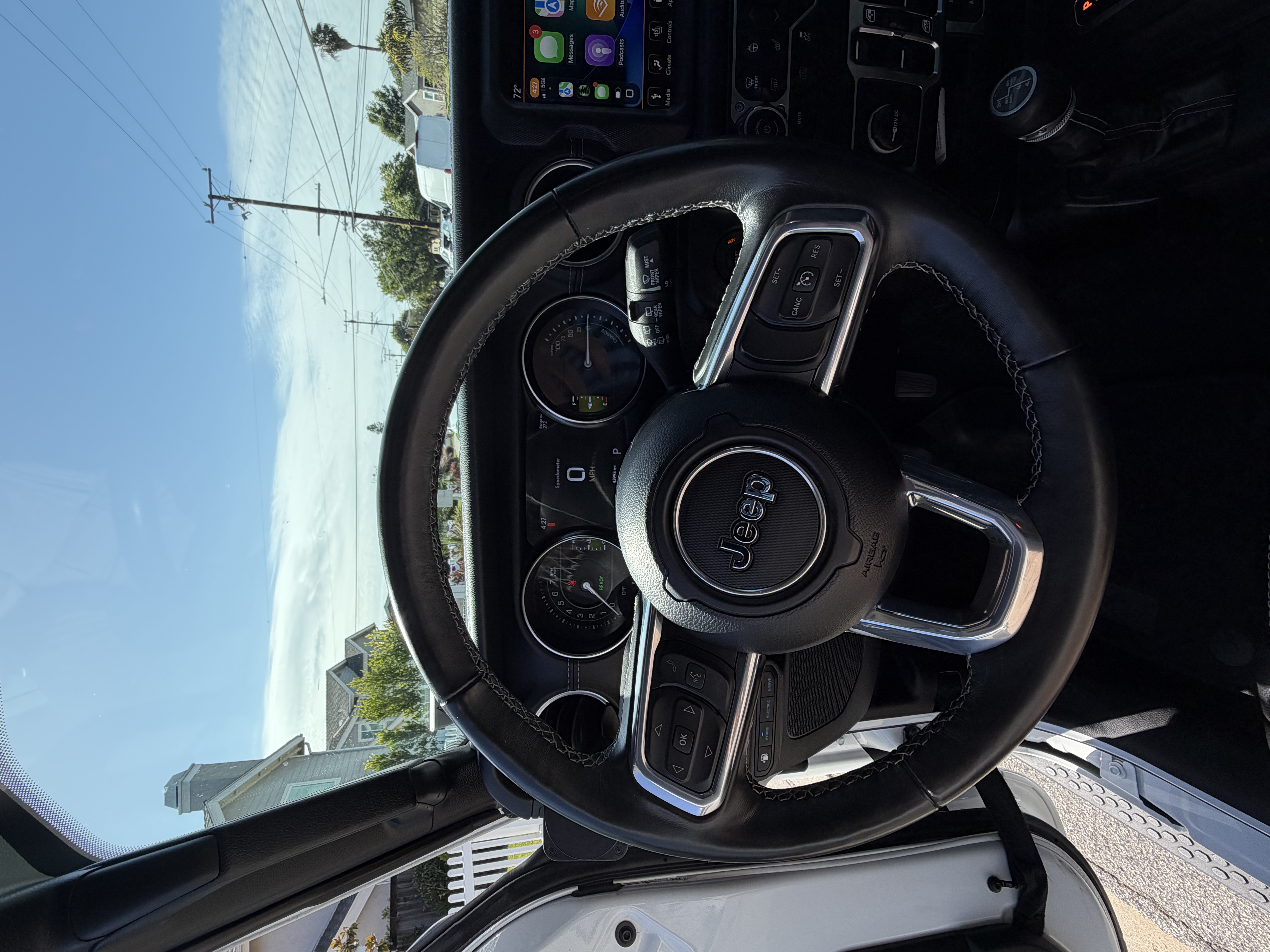 Used 2023 Jeep Wrangler Unlimited Sahara w/ Cold Weather Group AWD/4WD image 12