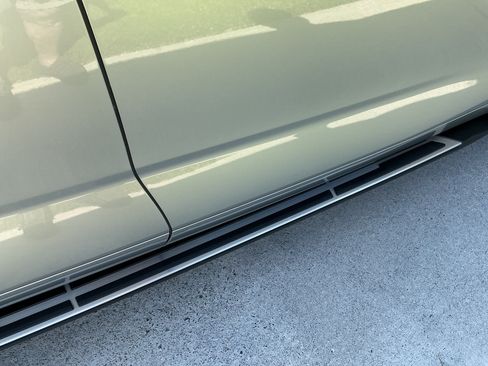 Used 2020 Toyota Highlander Platinum FWD image 24
