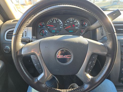 Used 2011 GMC Sierra 1500 SLE w/ All-Terrain Package image 8