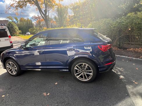 Used 2025 Audi Q3 2.0T Premium w/ Convenience Package image 9