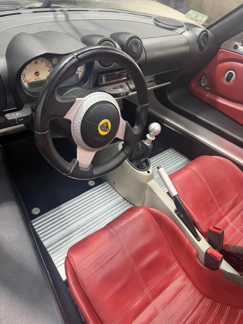 Used 2005 Lotus Elise RWD image 14