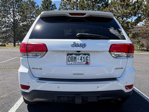 Used 2017 Jeep Grand Cherokee Limited w/ Luxury Group II AWD/4WD image 6