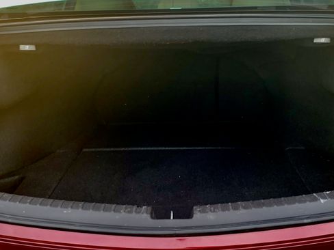 Used 2016 Acura TLX w/ Technology Package FWD image 16