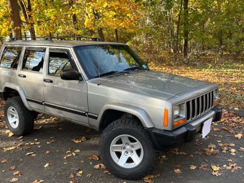 Used 2001 Jeep Cherokee Sport image 12