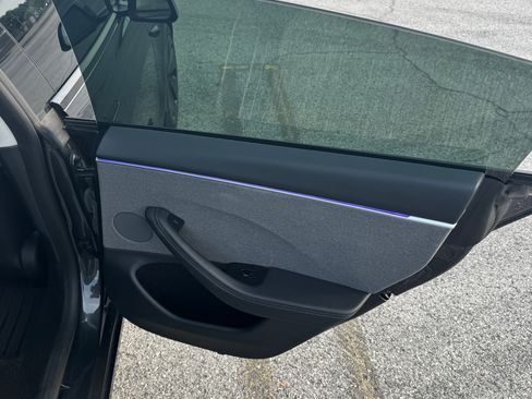 Used 2025 Tesla Model 3 Long Range RWD image 25