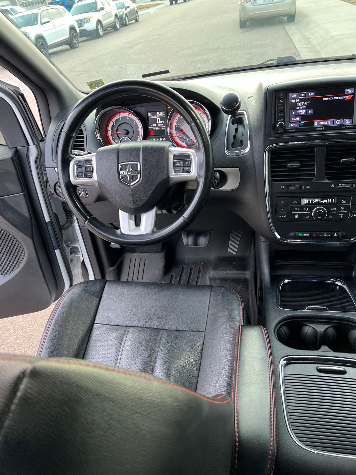 Used 2019 Dodge Grand Caravan GT FWD image 6
