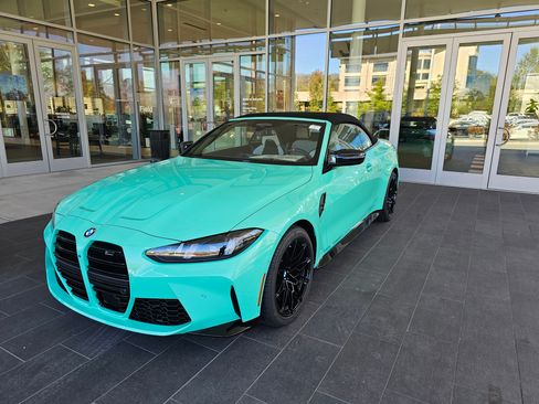 Used 2025 BMW M4 xDrive Competition image 1