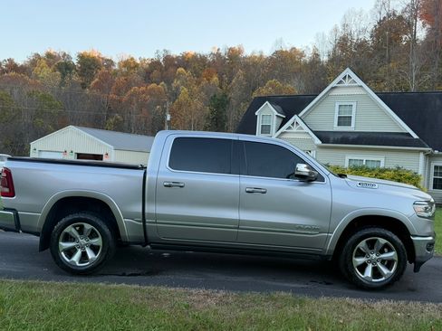 Used 2020 RAM 1500 Limited image 6