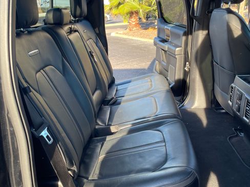 Used 2017 Ford F250 Platinum w/ Platinum Ultimate Package image 12