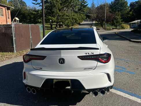 Used 2022 Acura TLX Type S image 10