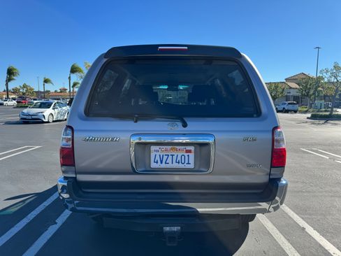 Used 2002 Toyota 4Runner SR5 image 6